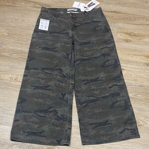 Camouflage  wide leg Pants size 13
